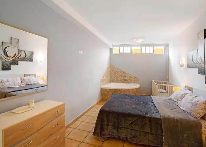 Montemar 1 Apartment *